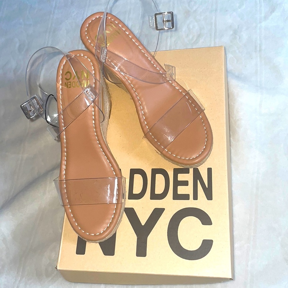 Clear wedges